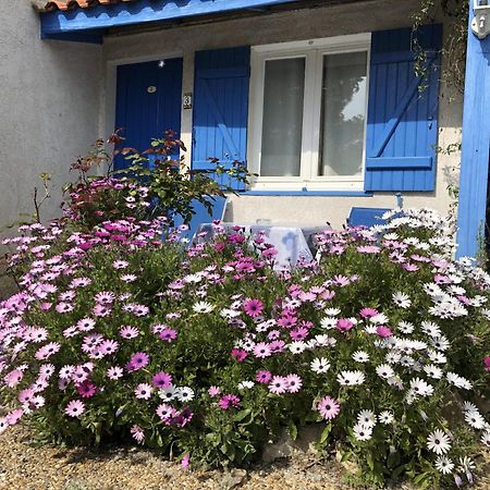 Hotel Des 4 Vents "Esprit Camargue" Aigues-Mortes Exterior photo