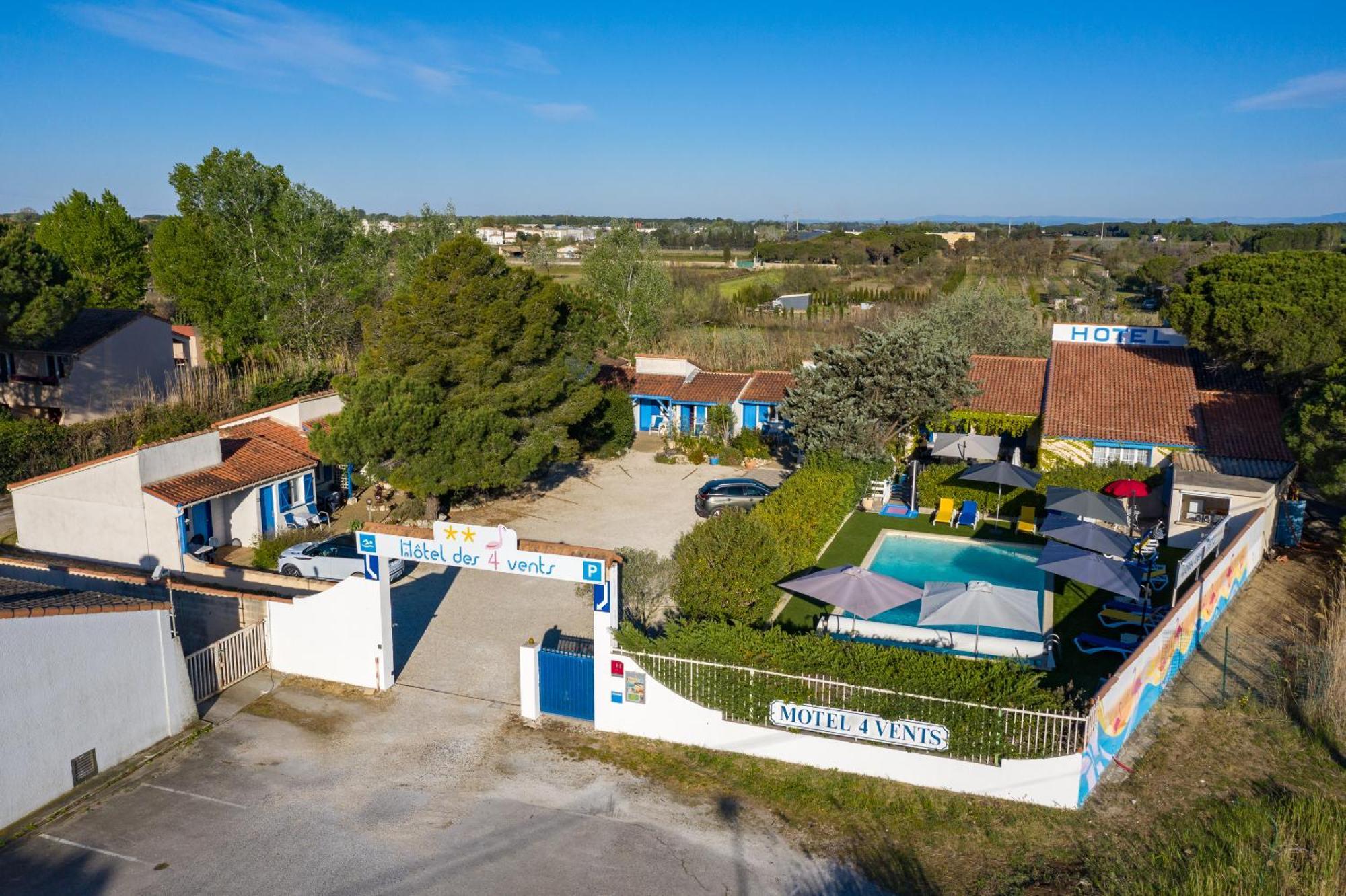 Hotel Des 4 Vents "Esprit Camargue" Aigues-Mortes Exterior photo